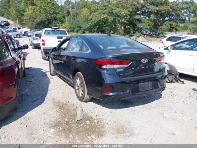 Photo 2 VIN: 5NPE24AF6JH597881 - HYUNDAI SONATA 