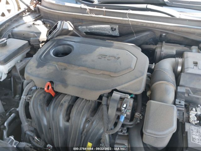 Photo 9 VIN: 5NPE24AF6JH597881 - HYUNDAI SONATA 