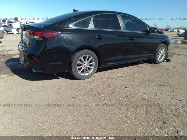 Photo 3 VIN: 5NPE24AF6JH625047 - HYUNDAI SONATA 