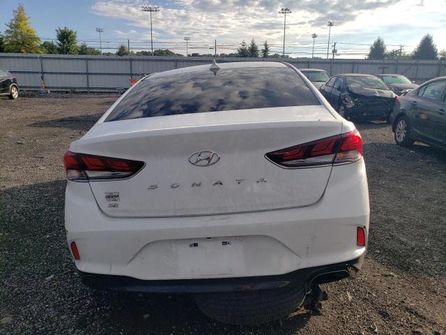 Photo 5 VIN: 5NPE24AF6JH668948 - HYUNDAI SONATA SE 