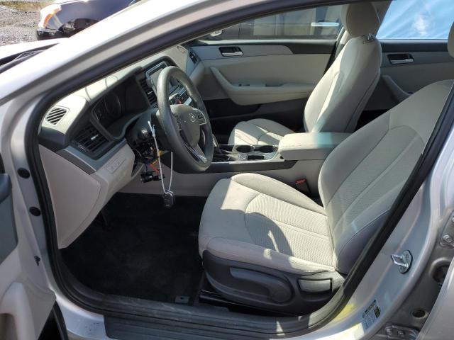 Photo 6 VIN: 5NPE24AF6JH676323 - HYUNDAI SONATA SE 