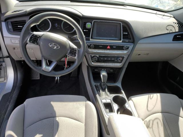 Photo 7 VIN: 5NPE24AF6JH676323 - HYUNDAI SONATA SE 