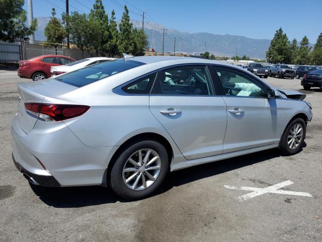 Photo 2 VIN: 5NPE24AF6JH678606 - HYUNDAI SONATA SE 