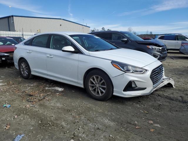 Photo 3 VIN: 5NPE24AF6JH682252 - HYUNDAI SONATA 