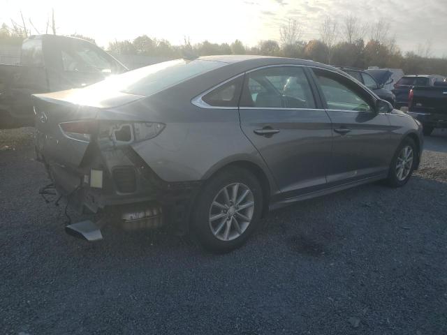 Photo 2 VIN: 5NPE24AF6JH683983 - HYUNDAI SONATA SE 