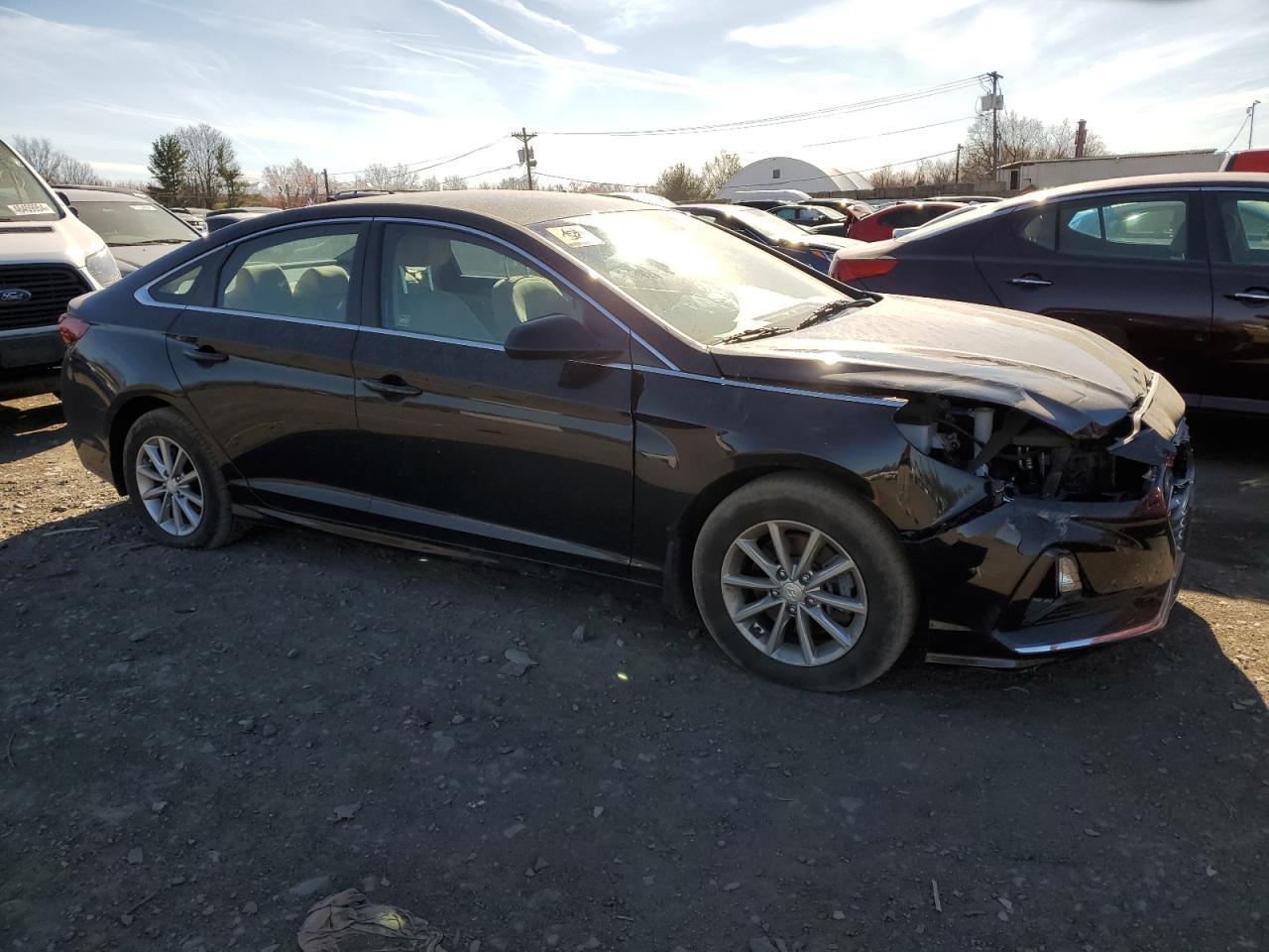 Photo 3 VIN: 5NPE24AF6JH686172 - HYUNDAI SONATA 