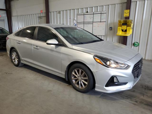 Photo 3 VIN: 5NPE24AF6JH692425 - HYUNDAI SONATA 