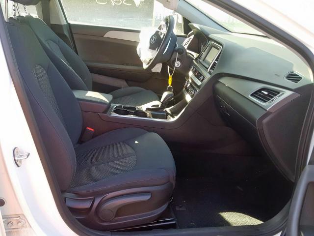 Photo 4 VIN: 5NPE24AF6JH699360 - HYUNDAI SONATA SE 