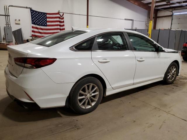 Photo 2 VIN: 5NPE24AF6JH711197 - HYUNDAI SONATA 