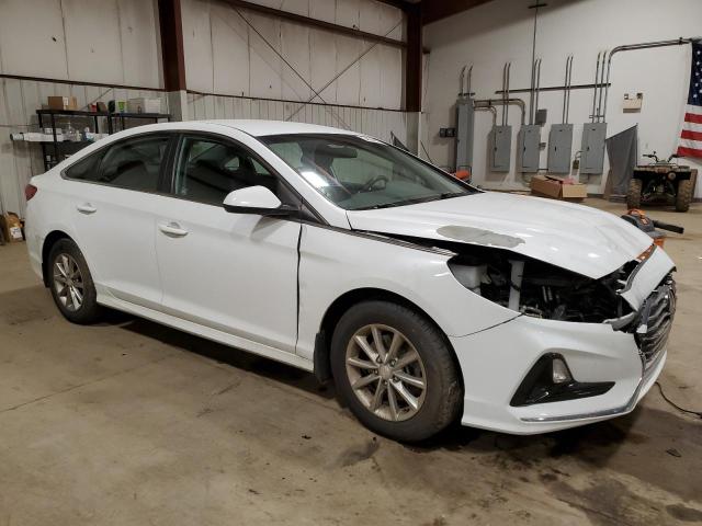 Photo 3 VIN: 5NPE24AF6JH711197 - HYUNDAI SONATA 