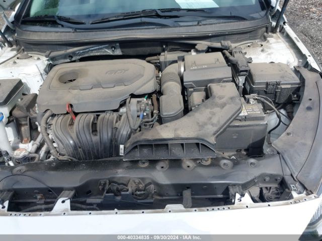 Photo 9 VIN: 5NPE24AF6JH711751 - HYUNDAI SONATA 