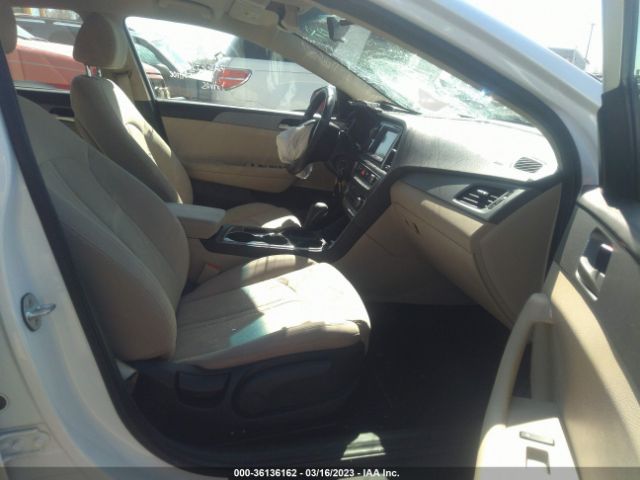 Photo 4 VIN: 5NPE24AF6JH726671 - HYUNDAI SONATA 