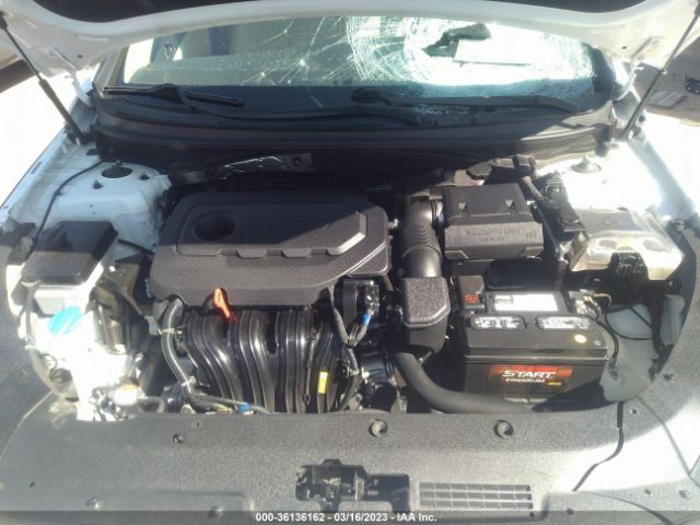 Photo 9 VIN: 5NPE24AF6JH726671 - HYUNDAI SONATA 