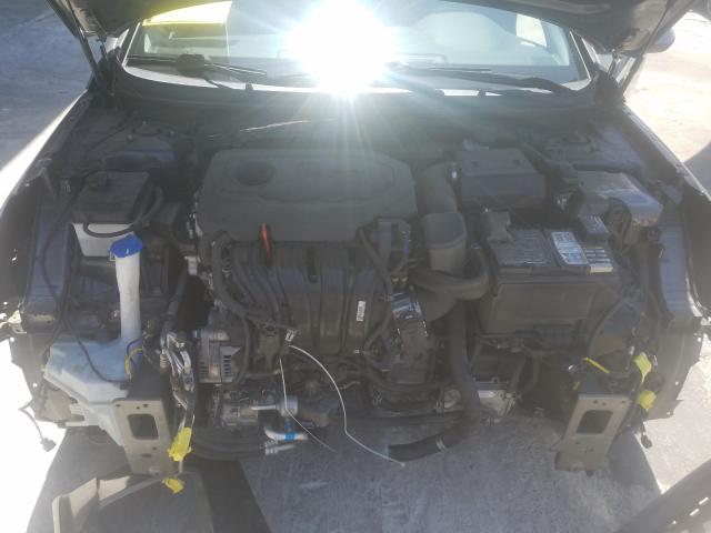 Photo 6 VIN: 5NPE24AF6JH727075 - HYUNDAI SONATA SE 