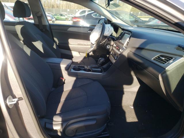 Photo 4 VIN: 5NPE24AF6JH727156 - HYUNDAI SONATA SE 