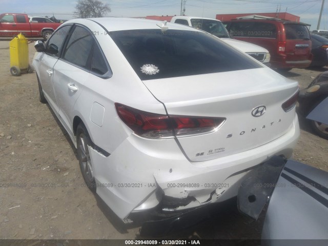 Photo 2 VIN: 5NPE24AF6KH730110 - HYUNDAI SONATA 