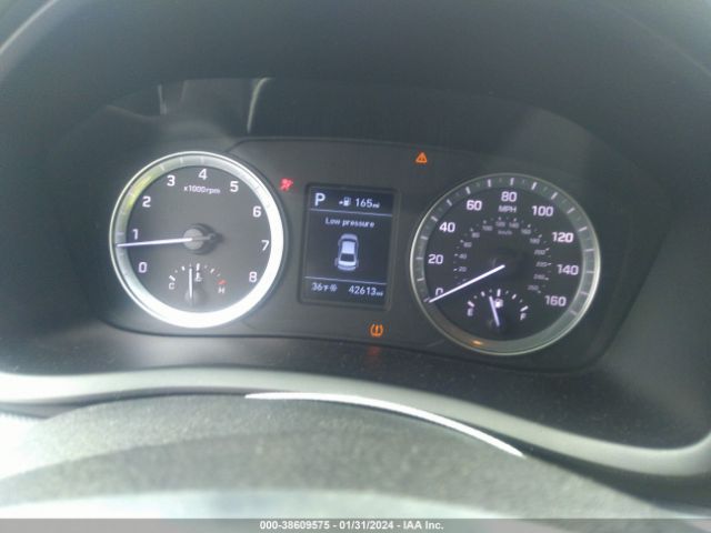 Photo 6 VIN: 5NPE24AF6KH735579 - HYUNDAI SONATA 