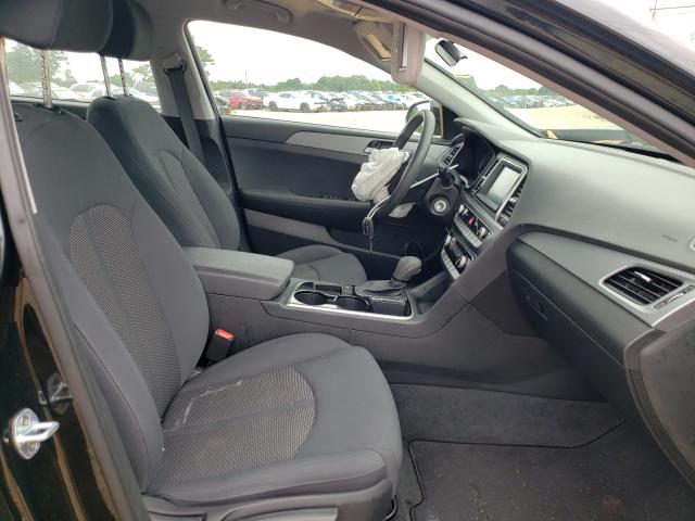 Photo 4 VIN: 5NPE24AF6KH737574 - HYUNDAI SONATA SE 