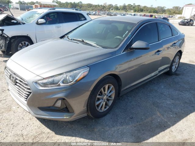 Photo 1 VIN: 5NPE24AF6KH739180 - HYUNDAI SONATA 