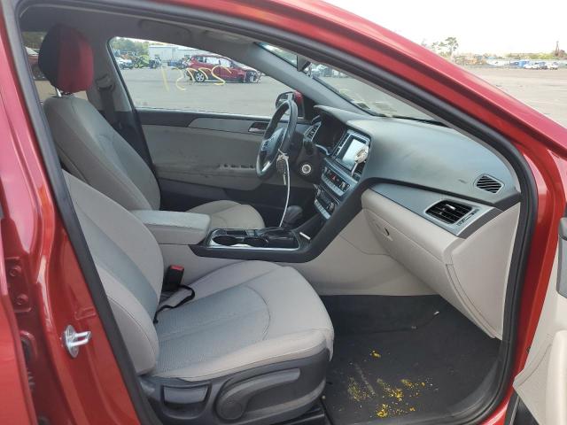 Photo 4 VIN: 5NPE24AF6KH742113 - HYUNDAI SONATA SE 