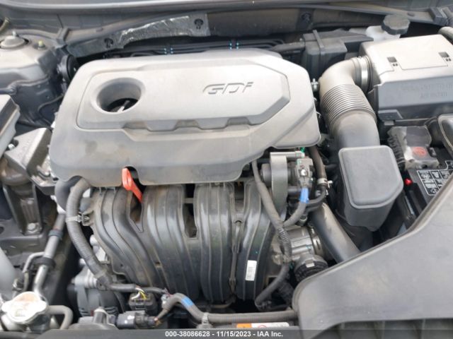 Photo 9 VIN: 5NPE24AF6KH747523 - HYUNDAI SONATA 