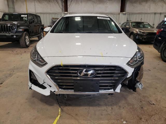 Photo 4 VIN: 5NPE24AF6KH751734 - HYUNDAI SONATA 