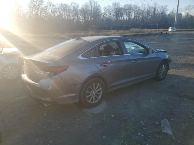 Photo 2 VIN: 5NPE24AF6KH755704 - HYUNDAI SONATA SE 