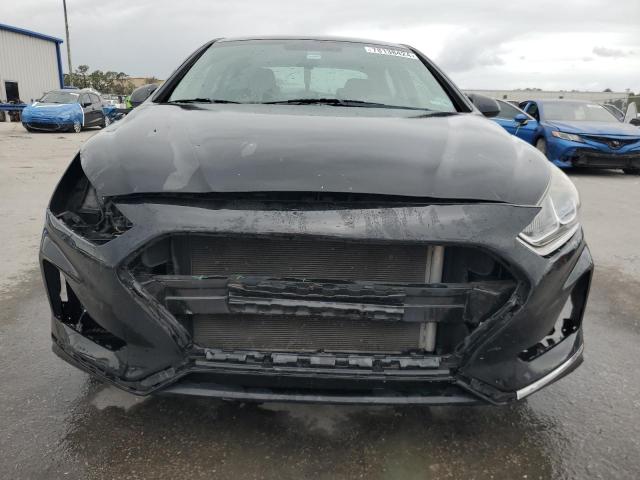 Photo 4 VIN: 5NPE24AF6KH755752 - HYUNDAI SONATA SE 