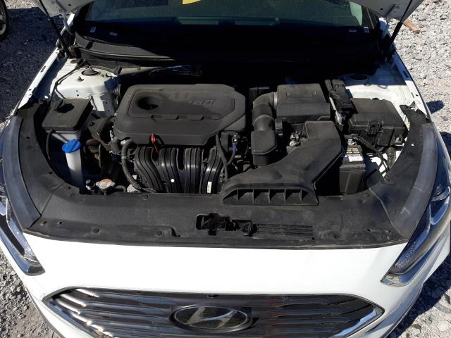 Photo 6 VIN: 5NPE24AF6KH759641 - HYUNDAI SONATA SE 