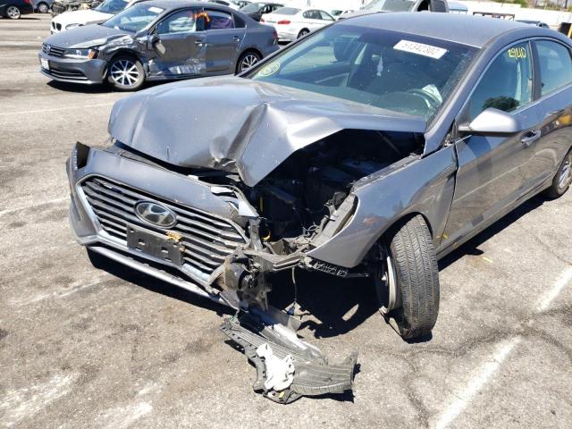 Photo 8 VIN: 5NPE24AF6KH761440 - HYUNDAI SONATA SE 