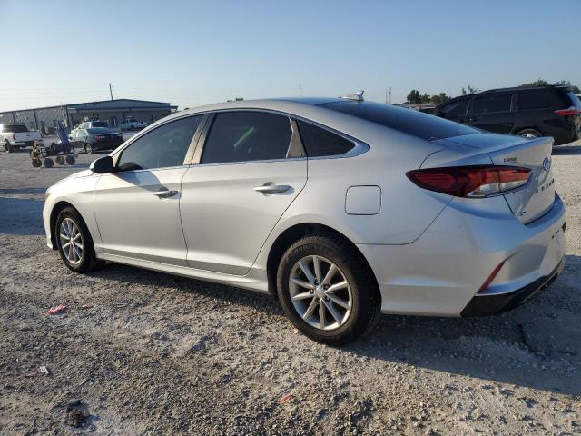 Photo 1 VIN: 5NPE24AF6KH766122 - HYUNDAI SONATA SE 