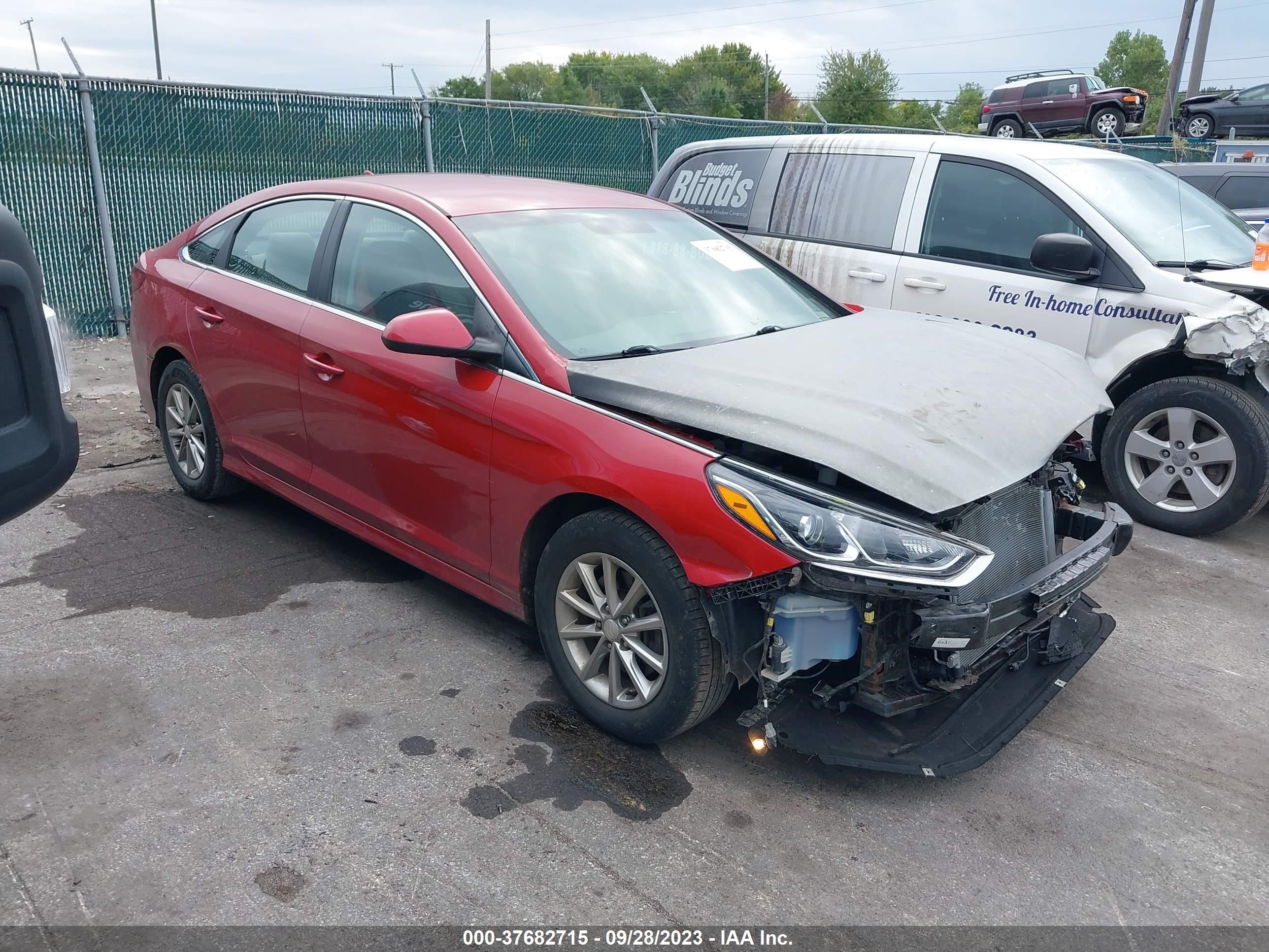 Photo 0 VIN: 5NPE24AF6KH772468 - HYUNDAI SONATA 