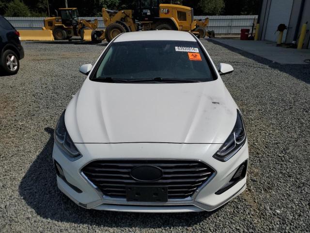 Photo 4 VIN: 5NPE24AF6KH790047 - HYUNDAI SONATA SE 