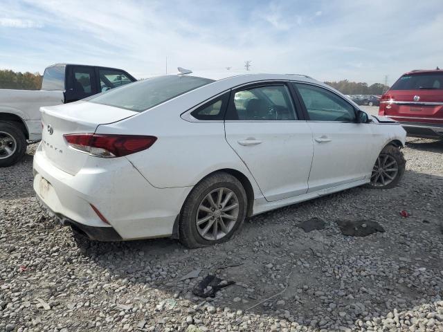 Photo 2 VIN: 5NPE24AF6KH796401 - HYUNDAI SONATA 