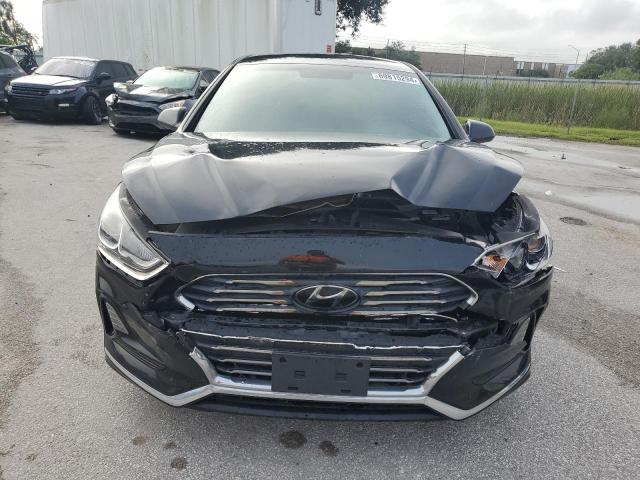 Photo 4 VIN: 5NPE24AF6KH802665 - HYUNDAI SONATA SE 