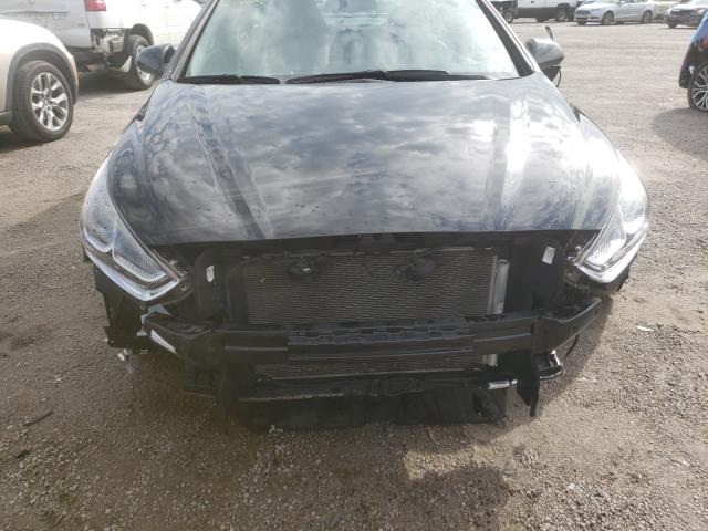 Photo 8 VIN: 5NPE24AF6KH805923 - HYUNDAI SONATA SE 