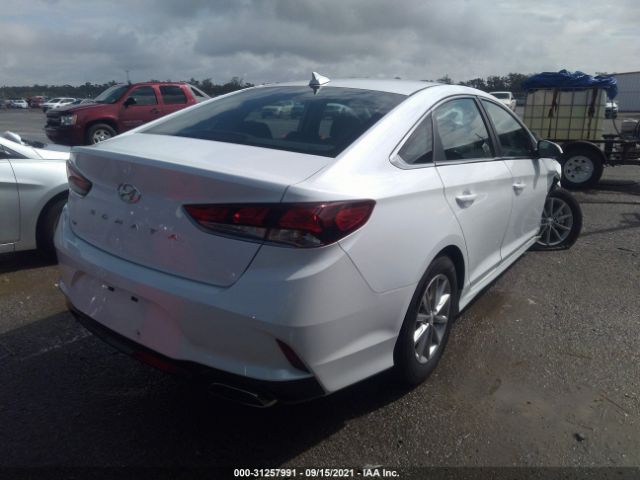 Photo 3 VIN: 5NPE24AF6KH819403 - HYUNDAI SONATA 