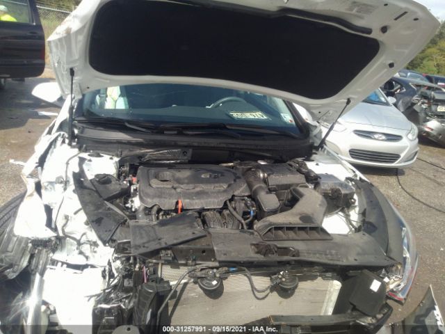 Photo 9 VIN: 5NPE24AF6KH819403 - HYUNDAI SONATA 