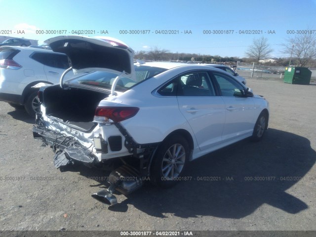 Photo 3 VIN: 5NPE24AF6KH819546 - HYUNDAI SONATA 