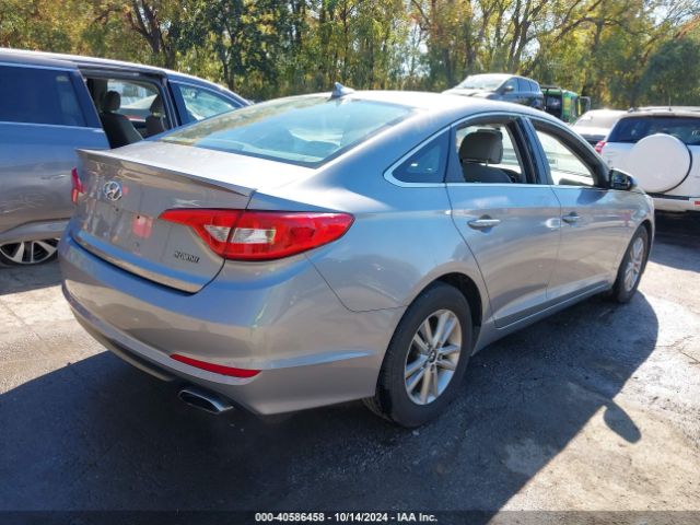 Photo 3 VIN: 5NPE24AF7FH005962 - HYUNDAI SONATA 