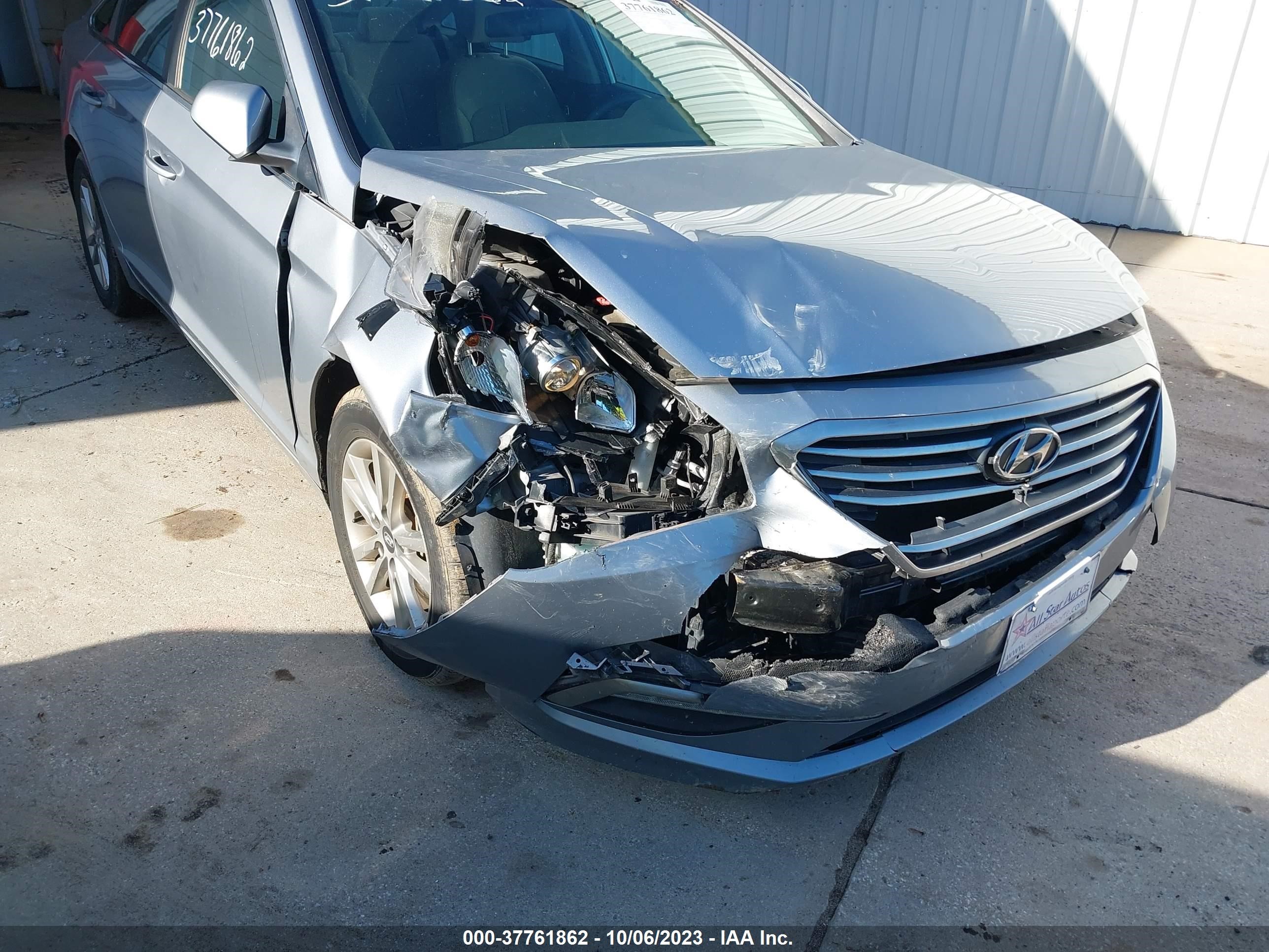 Photo 5 VIN: 5NPE24AF7FH009297 - HYUNDAI SONATA 