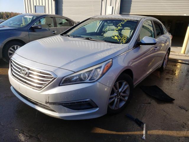 Photo 1 VIN: 5NPE24AF7FH012880 - HYUNDAI SONATA SE 