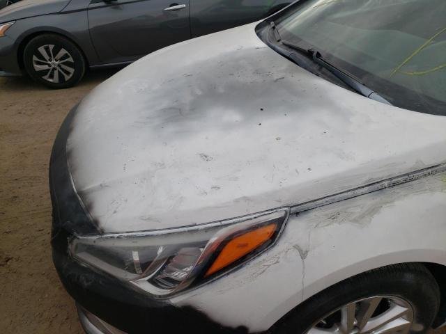 Photo 8 VIN: 5NPE24AF7FH012992 - HYUNDAI SONATA SE 