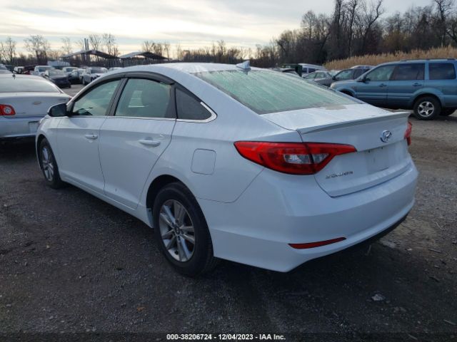 Photo 2 VIN: 5NPE24AF7FH014354 - HYUNDAI SONATA 