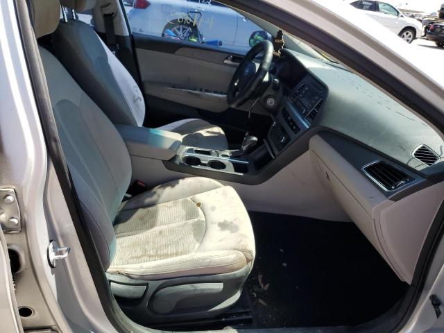 Photo 4 VIN: 5NPE24AF7FH033535 - HYUNDAI SONATA SE 