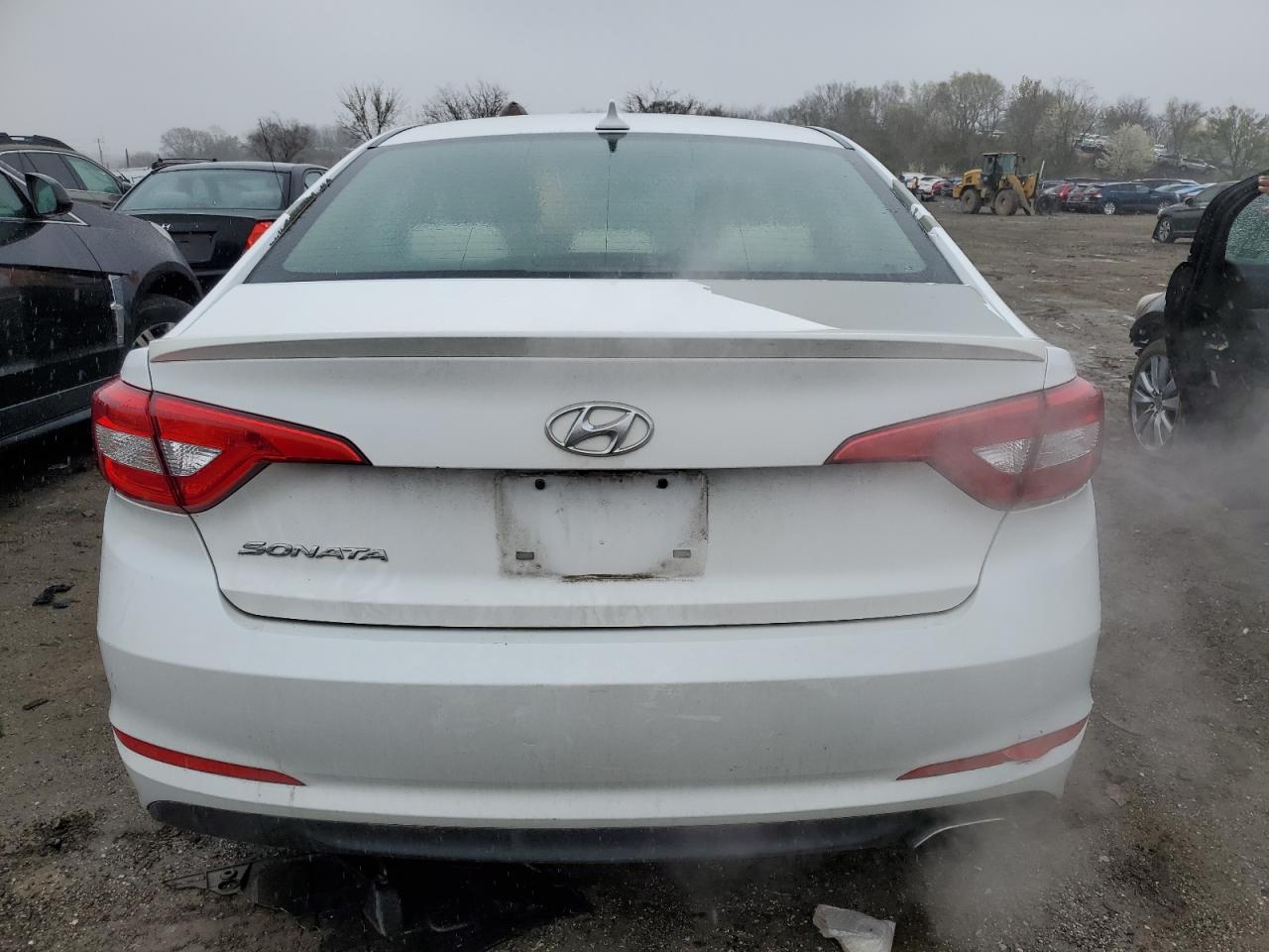 Photo 5 VIN: 5NPE24AF7FH045393 - HYUNDAI SONATA 