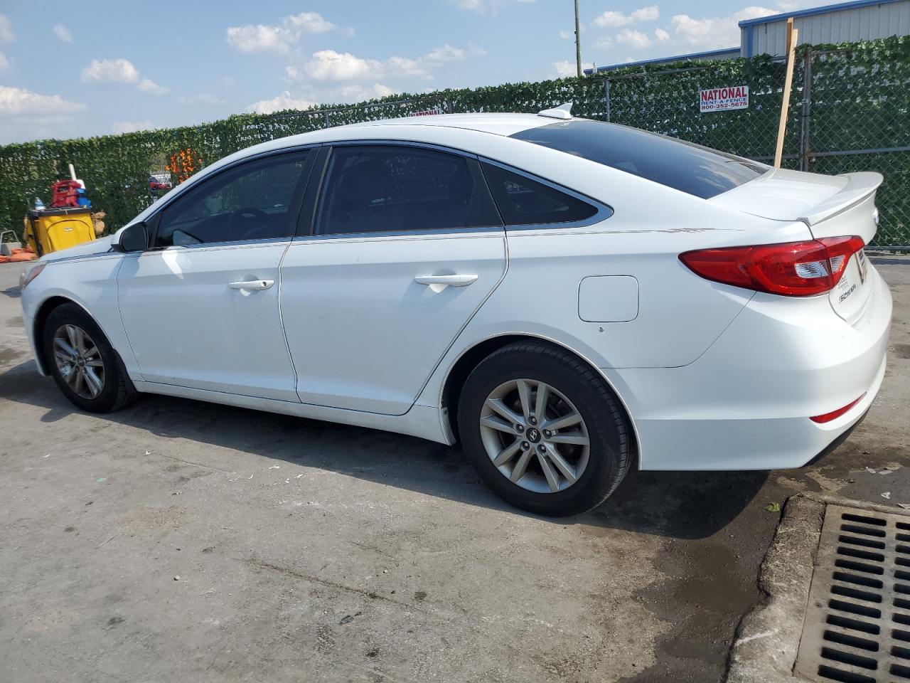 Photo 1 VIN: 5NPE24AF7FH085800 - HYUNDAI SONATA 