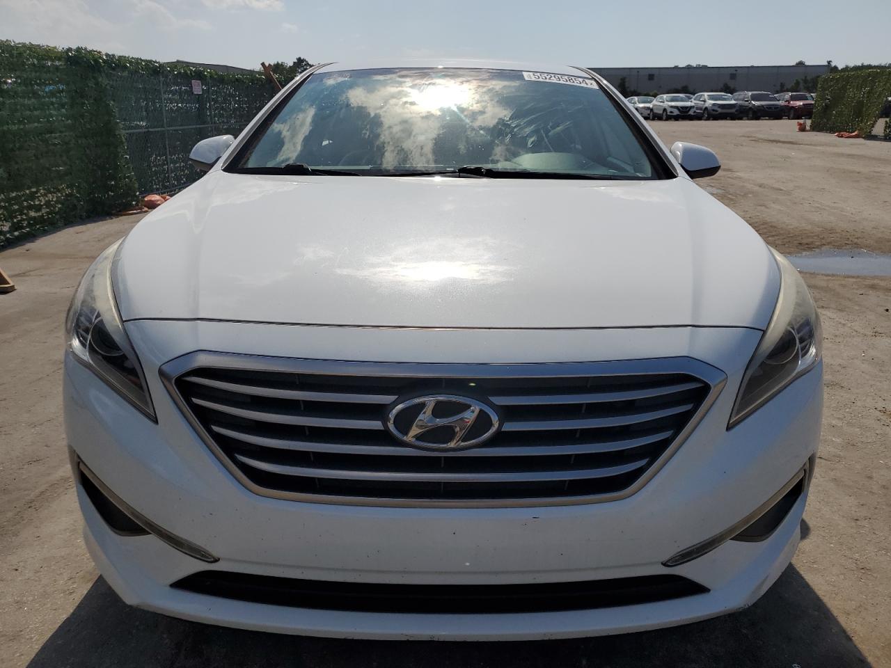 Photo 4 VIN: 5NPE24AF7FH085800 - HYUNDAI SONATA 