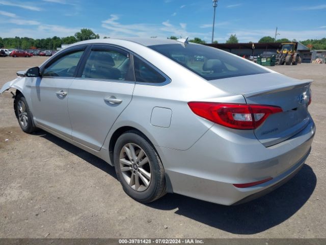 Photo 2 VIN: 5NPE24AF7FH094772 - HYUNDAI SONATA 