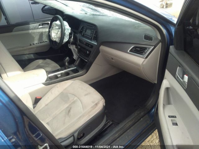 Photo 4 VIN: 5NPE24AF7FH120562 - HYUNDAI SONATA 